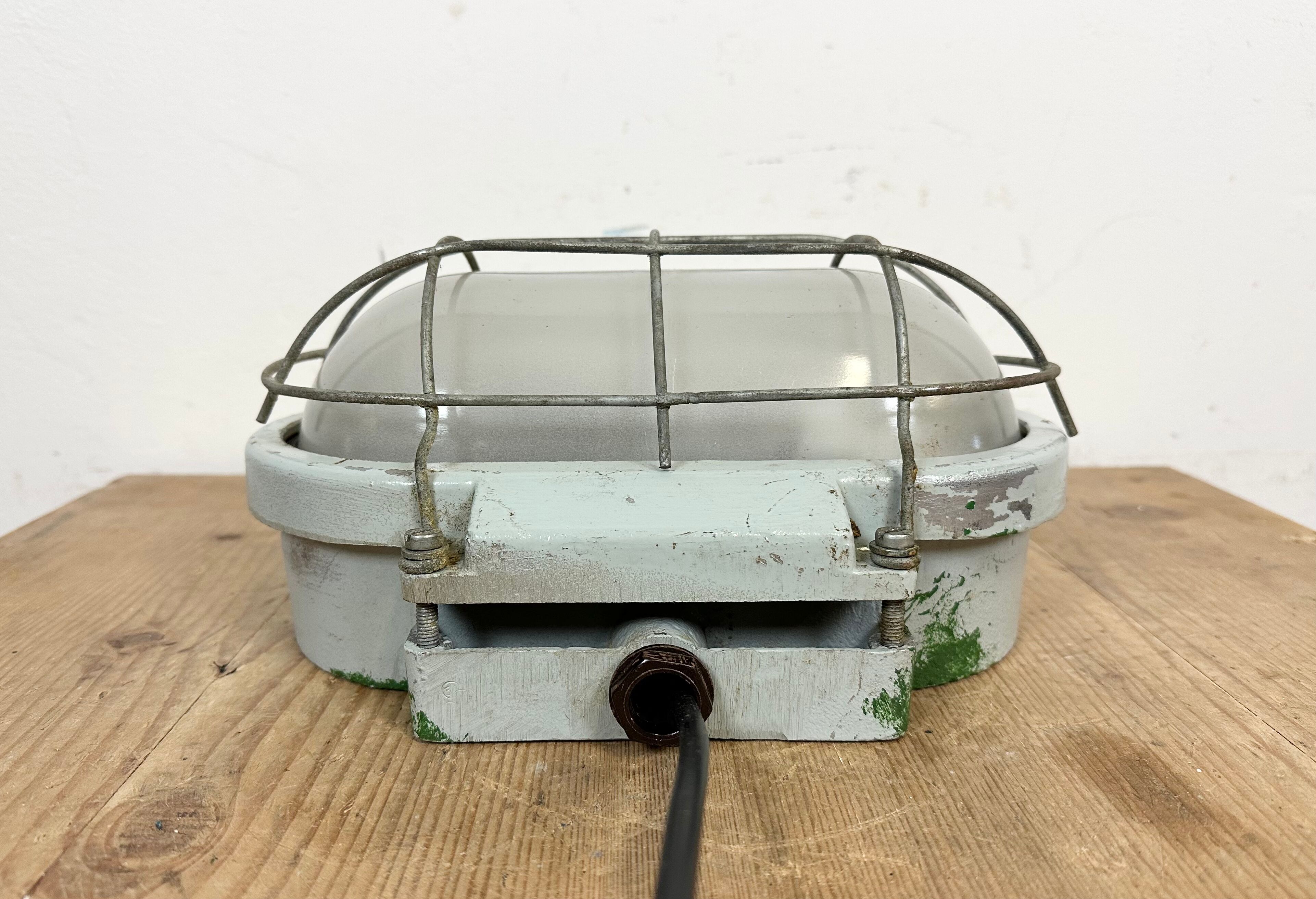 Industrial Cast Aluminium Wall Light with Milk Glass from Elektrosvit, 1970s