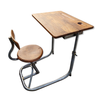 Vintage school desk in iron and wood