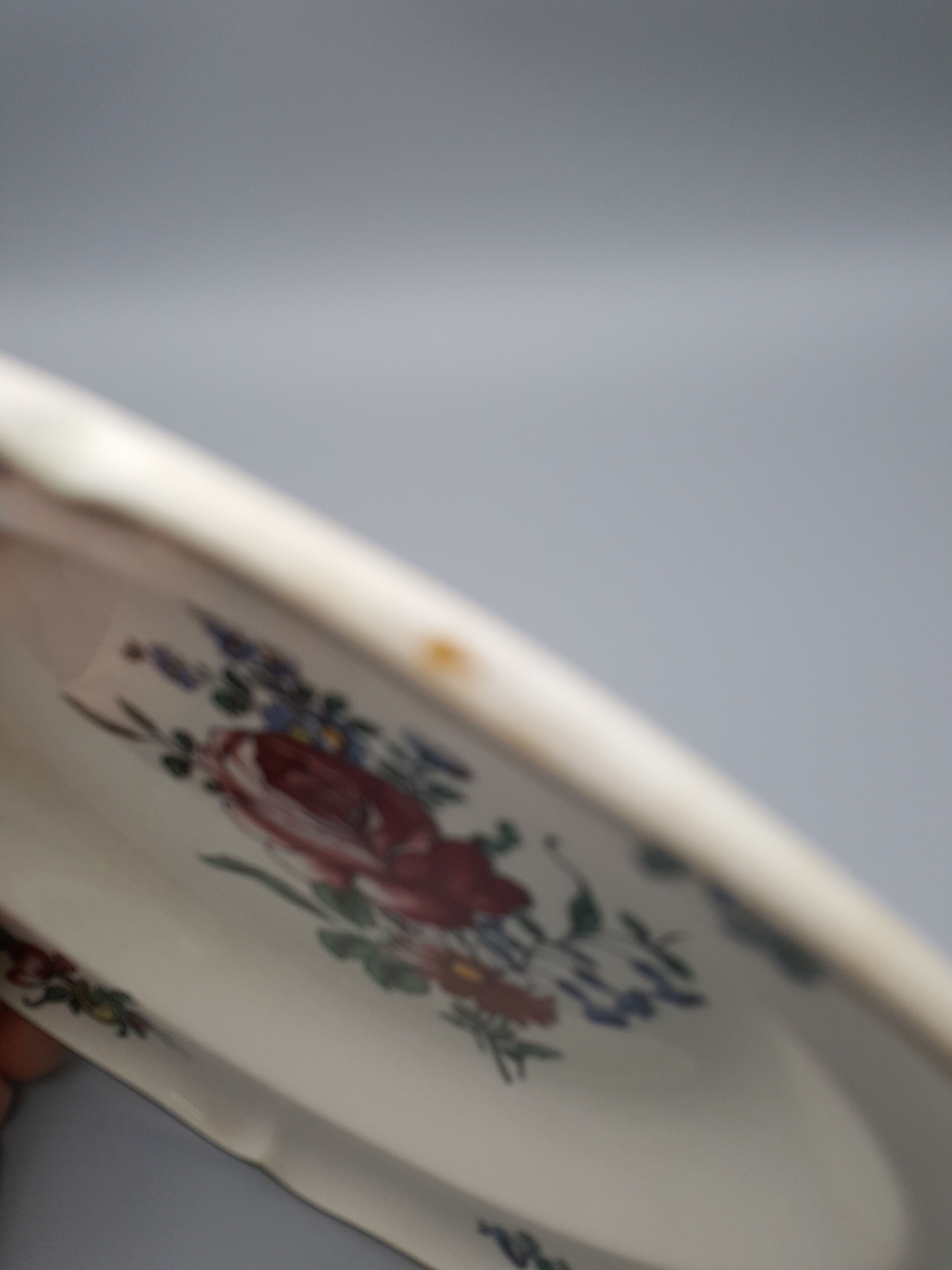 Series of 5 hollow plates Villeroy and Boch décor Mettlach flowers