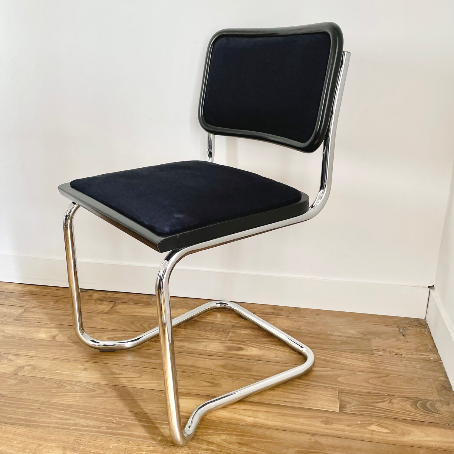 Lot de 4 chaises Breuer, modèle S31