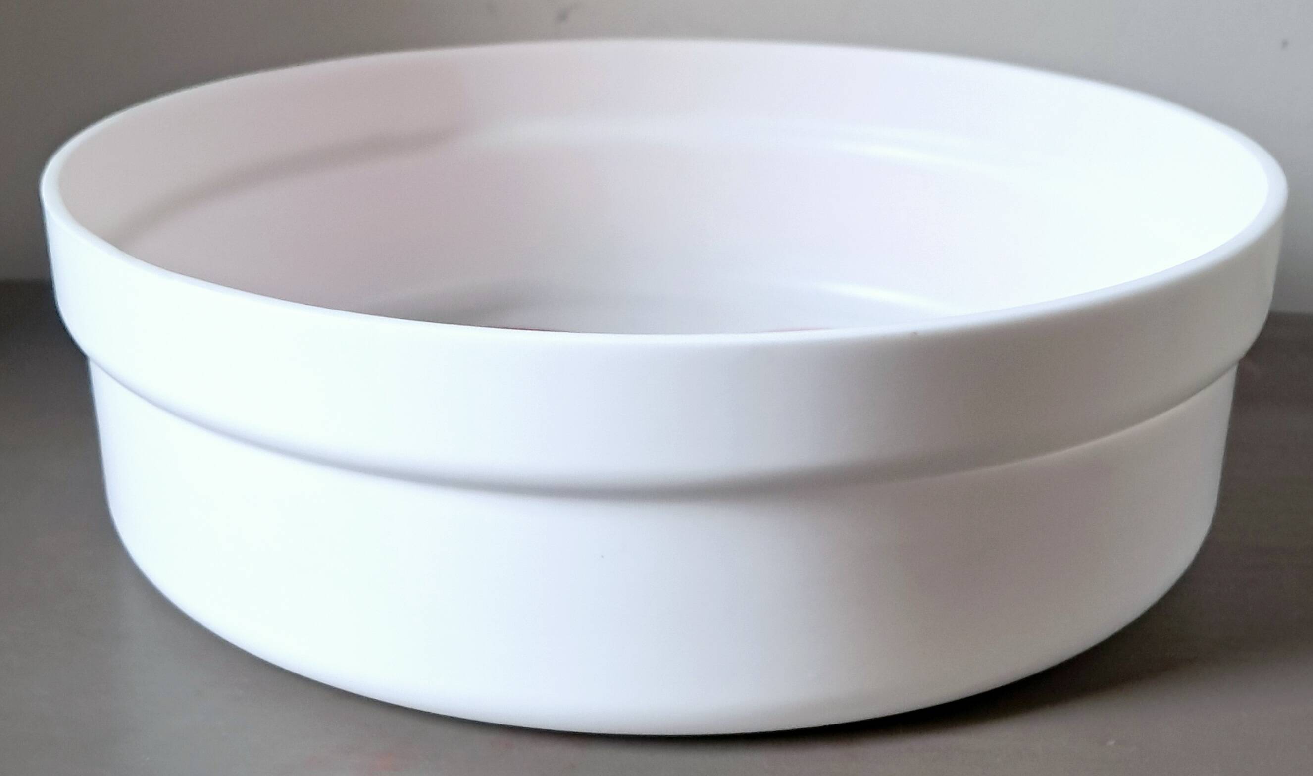 Large white Guzzini/Ornella Noorda tray. 70s