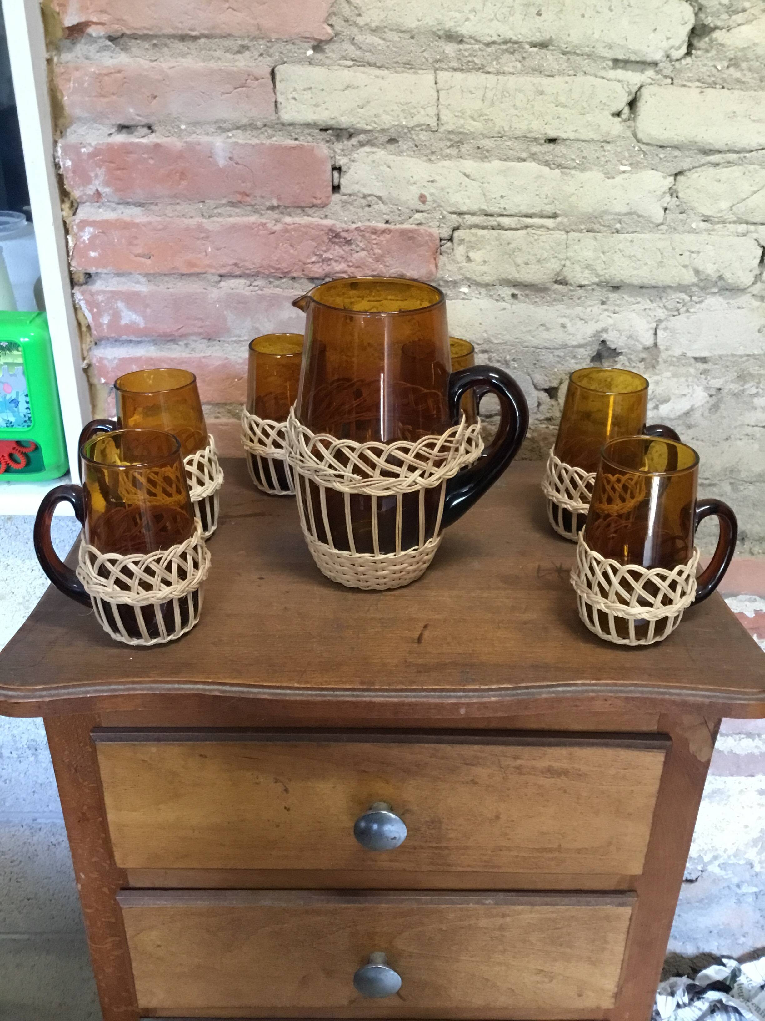 Service a orangeade verre marron et osier