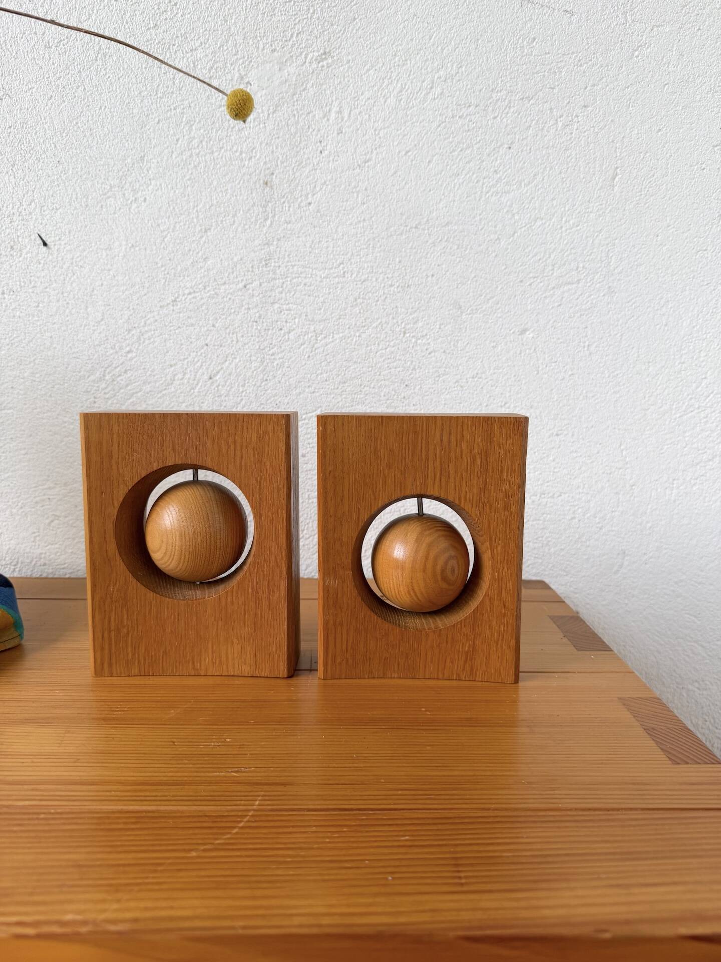 Constructivist wooden bookends