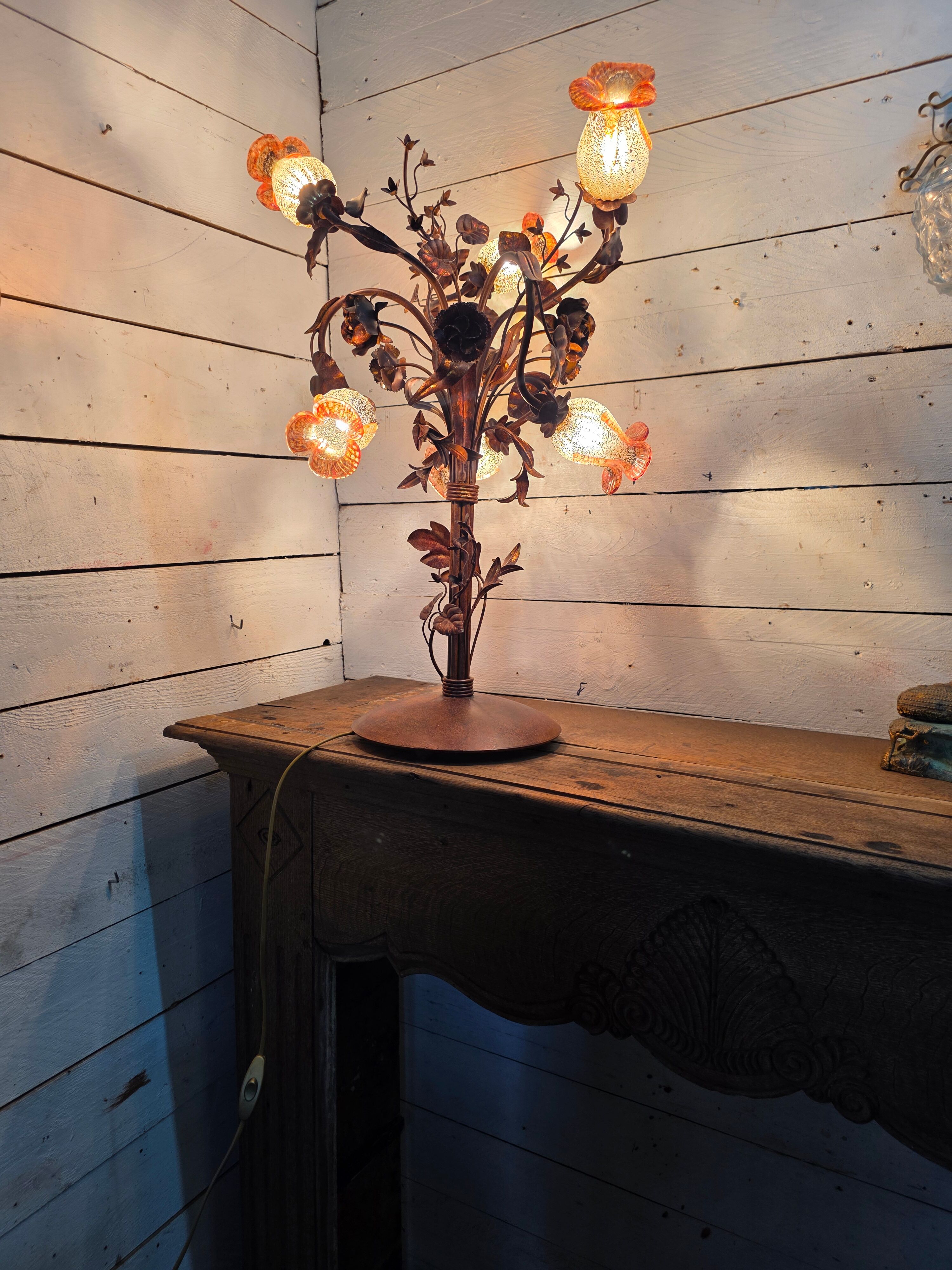 Lampe à poser en fer forgé massif brutaliste