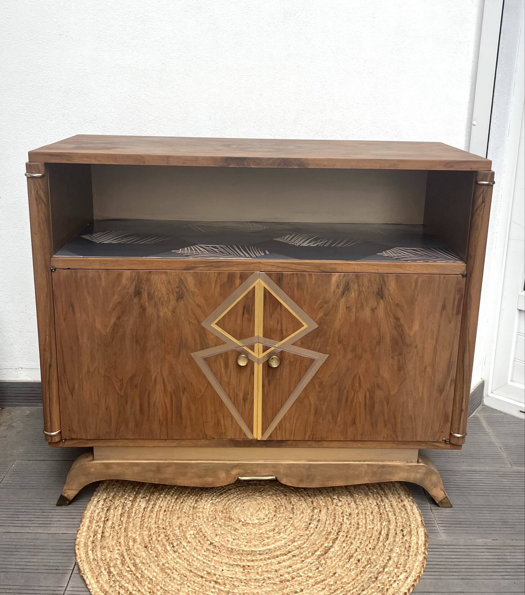 Ancien buffet bas Art déco pied moustache