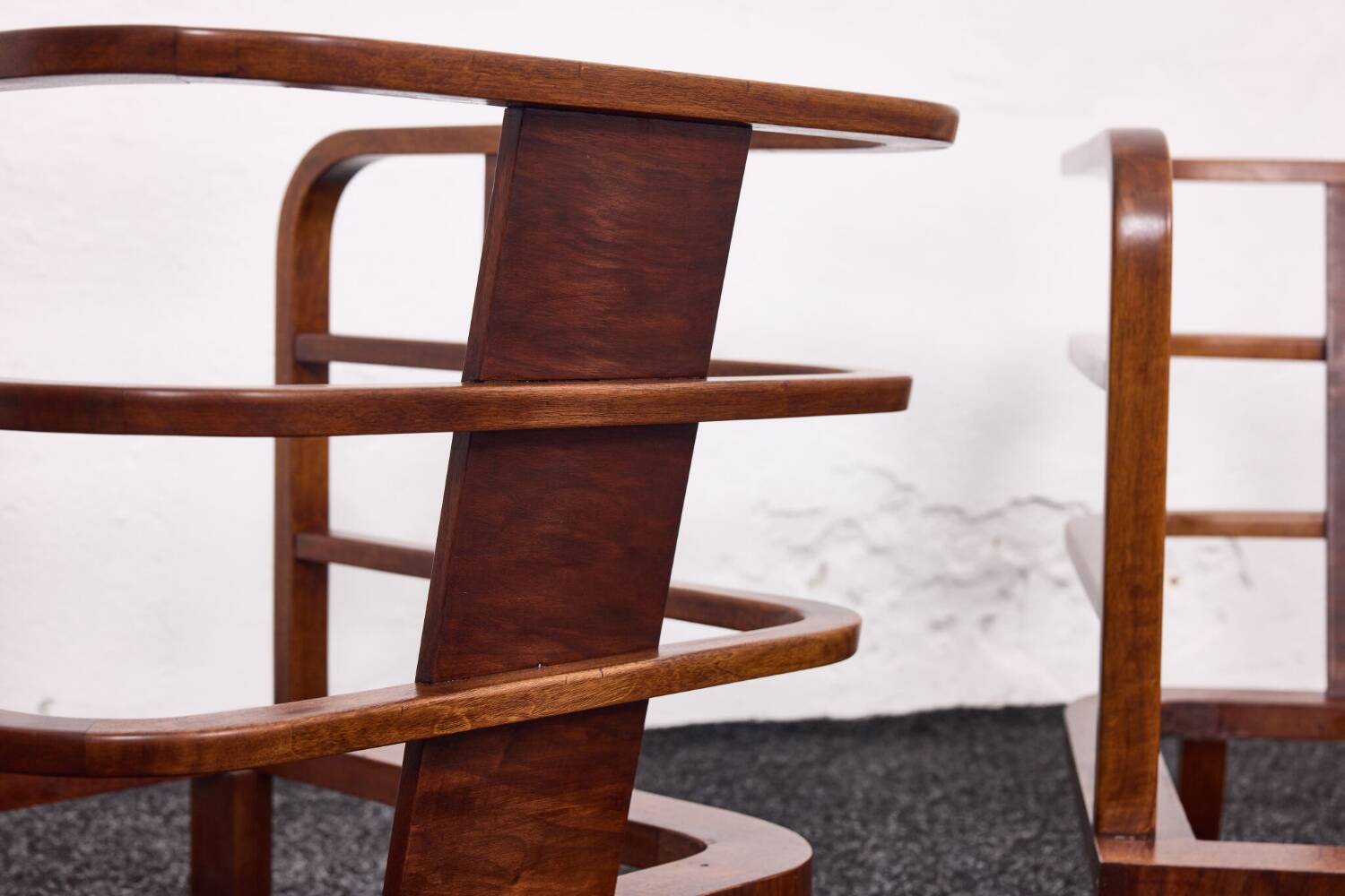 Lajos Kozma, importants fauteuils Art Déco de Budapest Werkstatte, années 1930