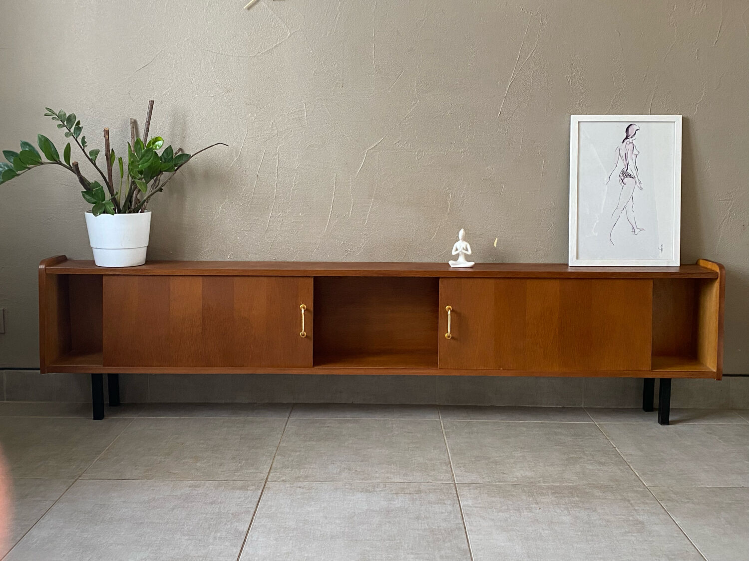 Vintage row from the 50s-60s