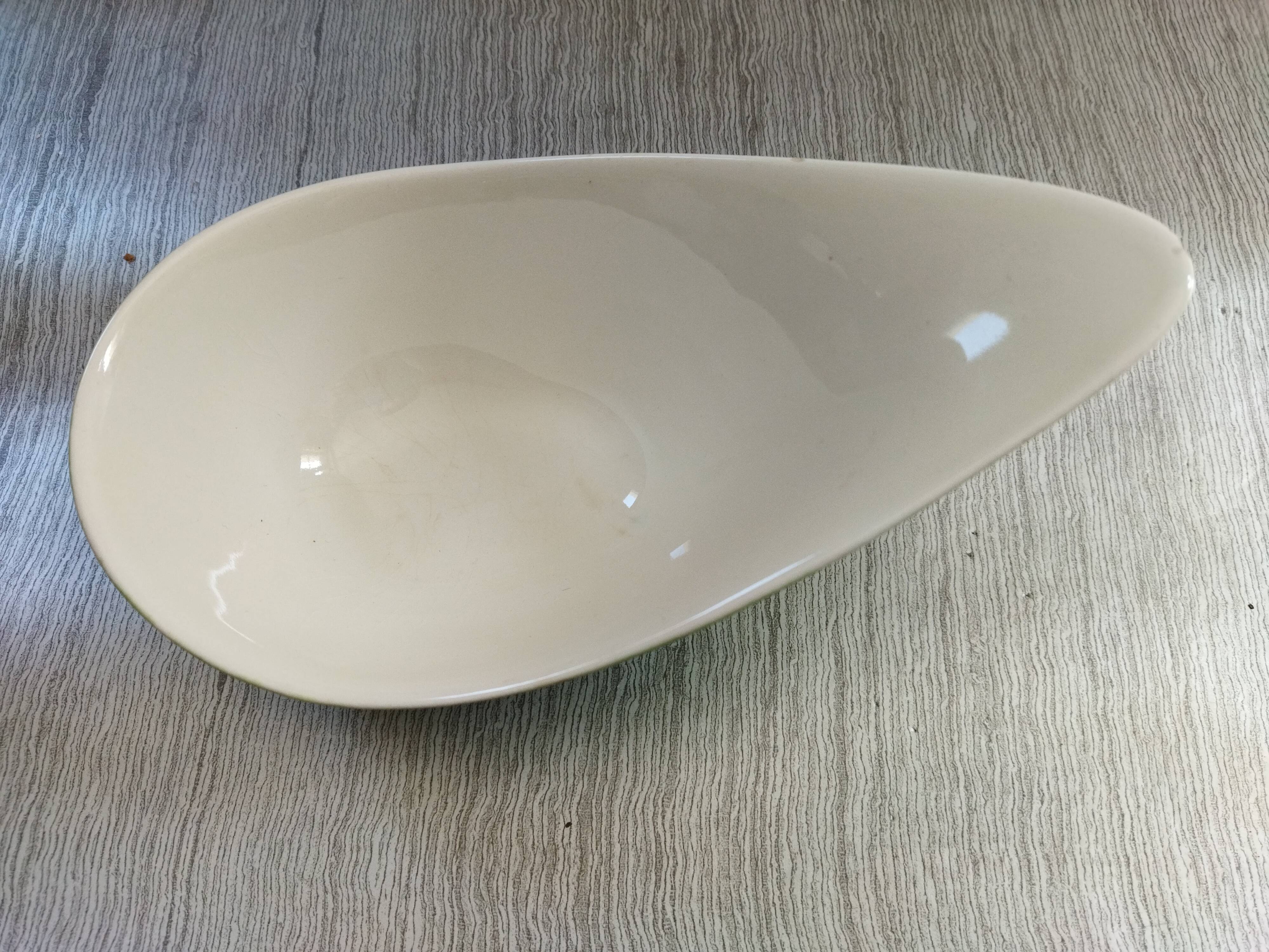 Dish and sauceboat Mistral Salins France