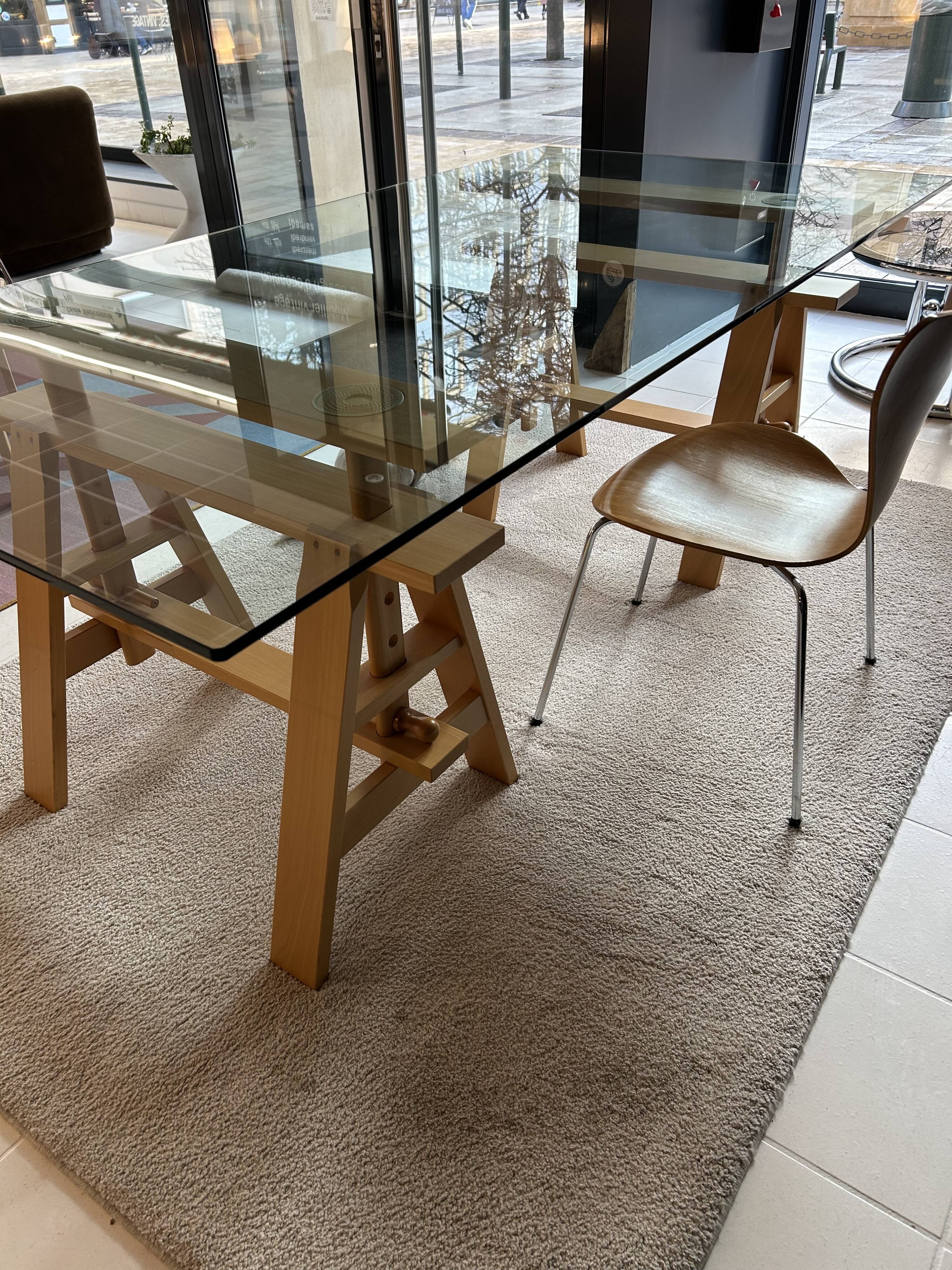 Table Leonardo by Achille Castiglioni