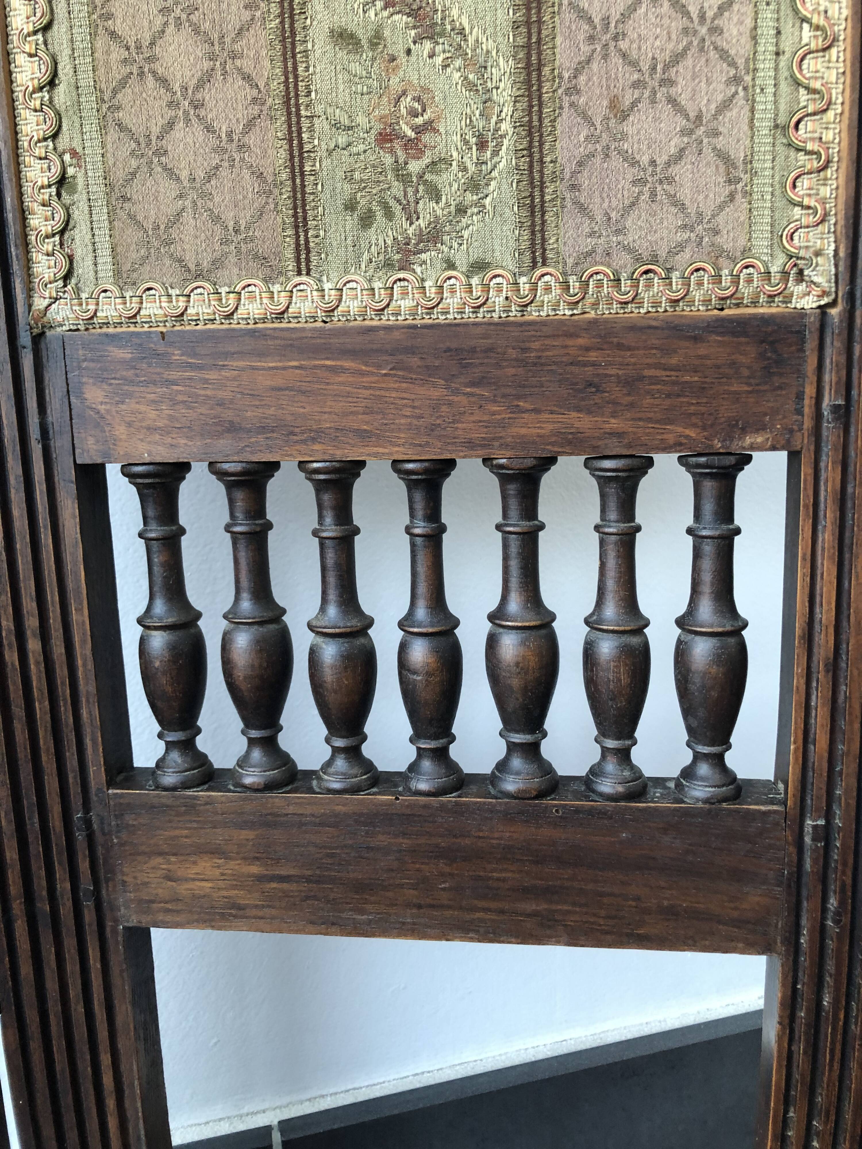 Wood and fabric screen