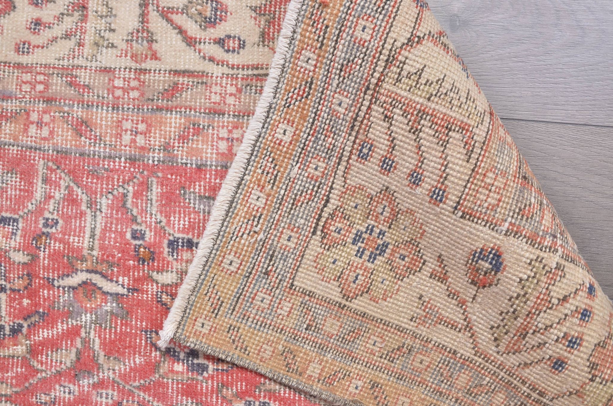 Tapis vintage Oushak turc sku2365