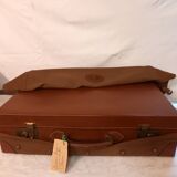 Valise ancienne en cuir, piqûres de sellier, avec housse monogrammée, années 1930/1940.