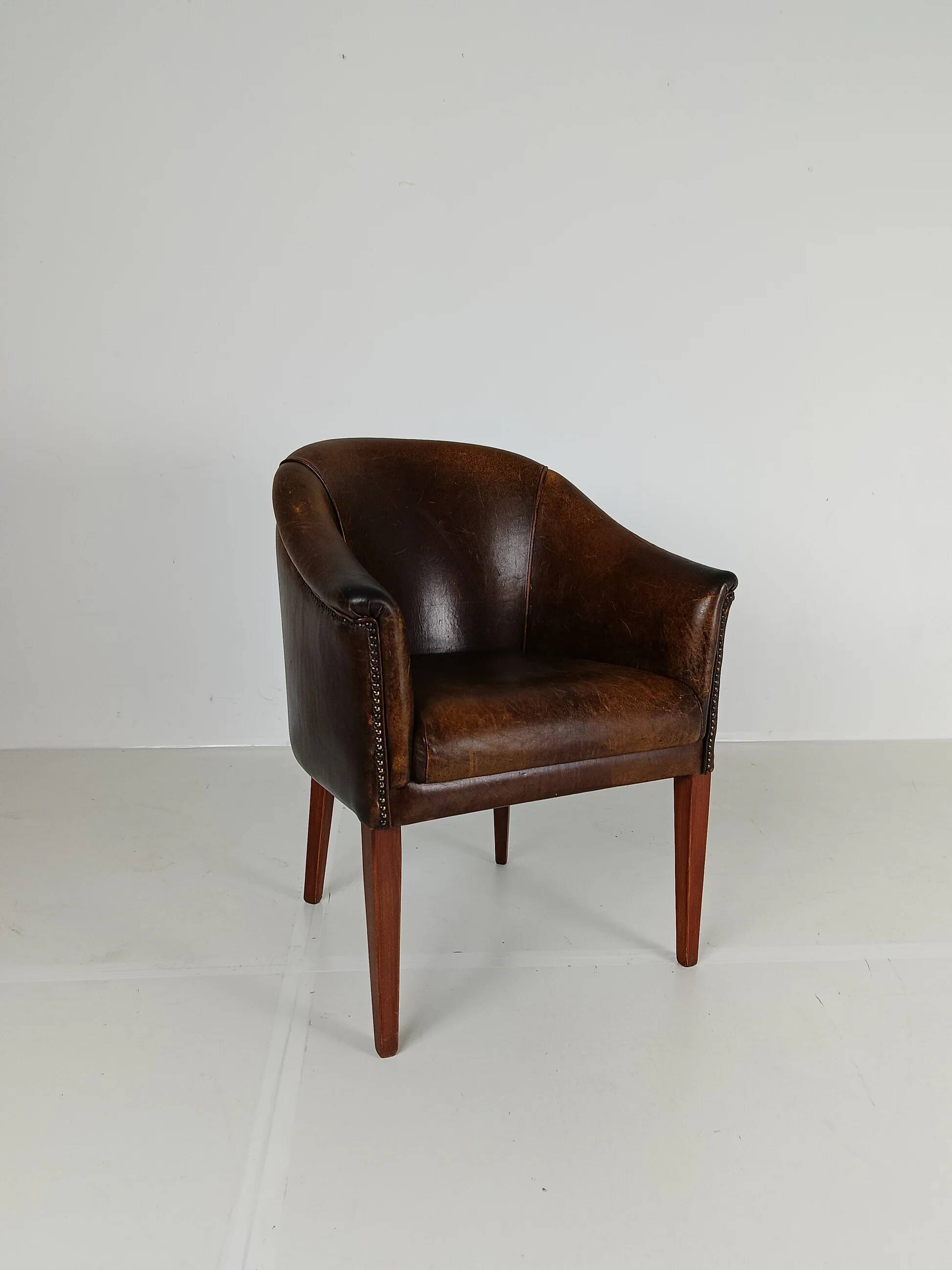 Sheep leather (desk) chair