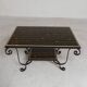 Table basse vintage avec 2 plateaux en verre avec impression des années 50
