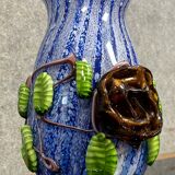 Murano : Spectaculaire Vase en verre polychrome, à décor d’une fleur, de branches, et de feuilles