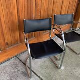 Set of 2 black chrome Bauhaus chairs in tubular steel - Italian design from the 1970s.