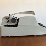 Typewriter triumph Adler Gabriele 10