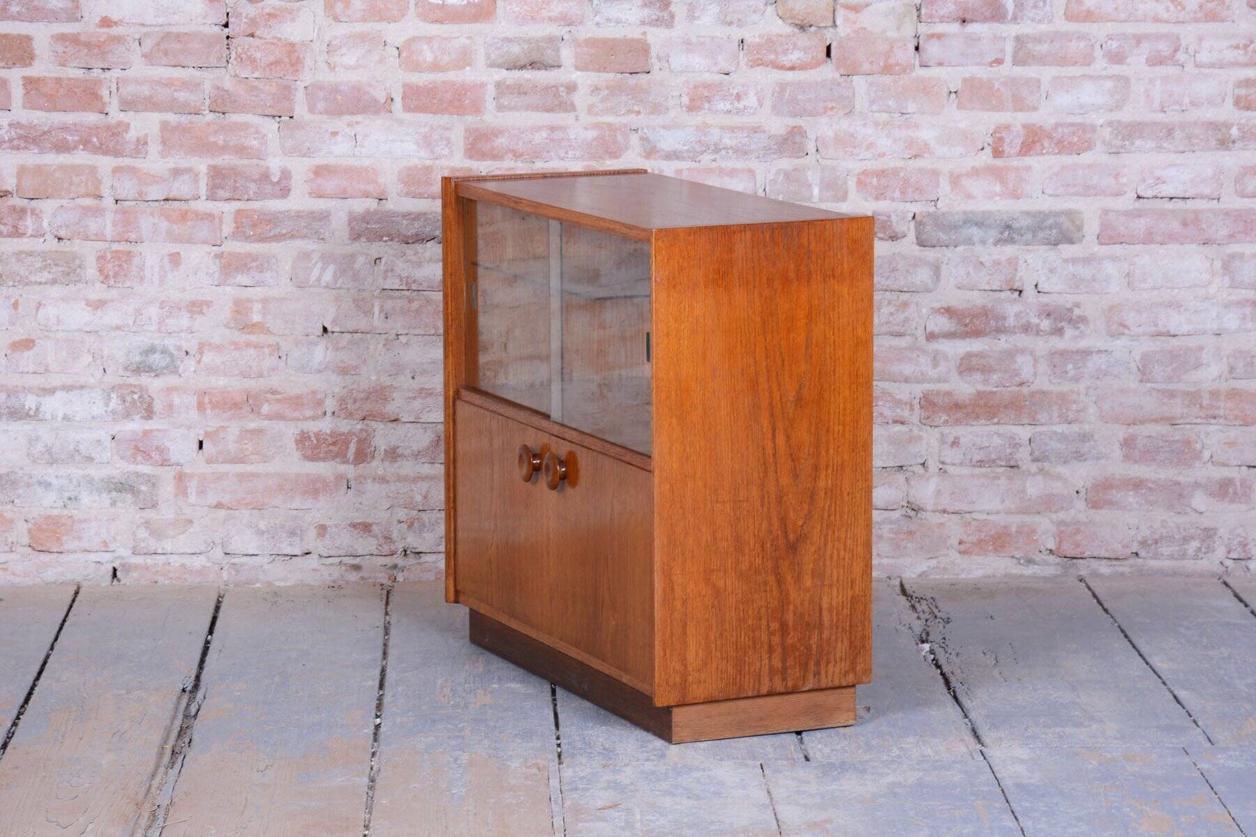 Mid-Century Bookcase in Oak attributed to Up Závody, 1950s