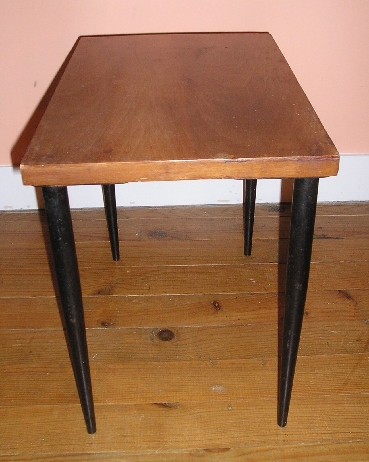 Metal wood sofa tip from the 1960s