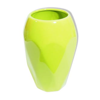 Vase en faîence vert