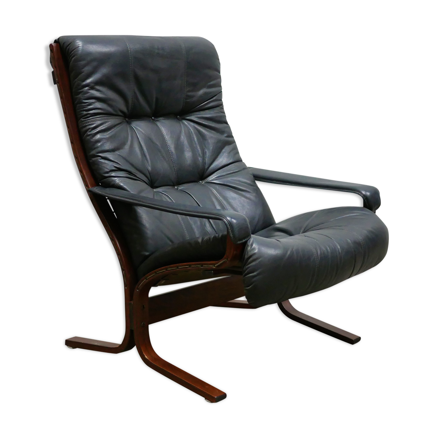 Siesta Scandinavian armchair in black leather by Ingmar Relling for Westnofa editions