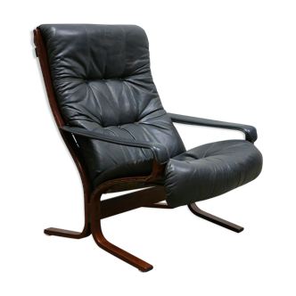 Siesta Scandinavian armchair in black leather by Ingmar Relling for Westnofa editions