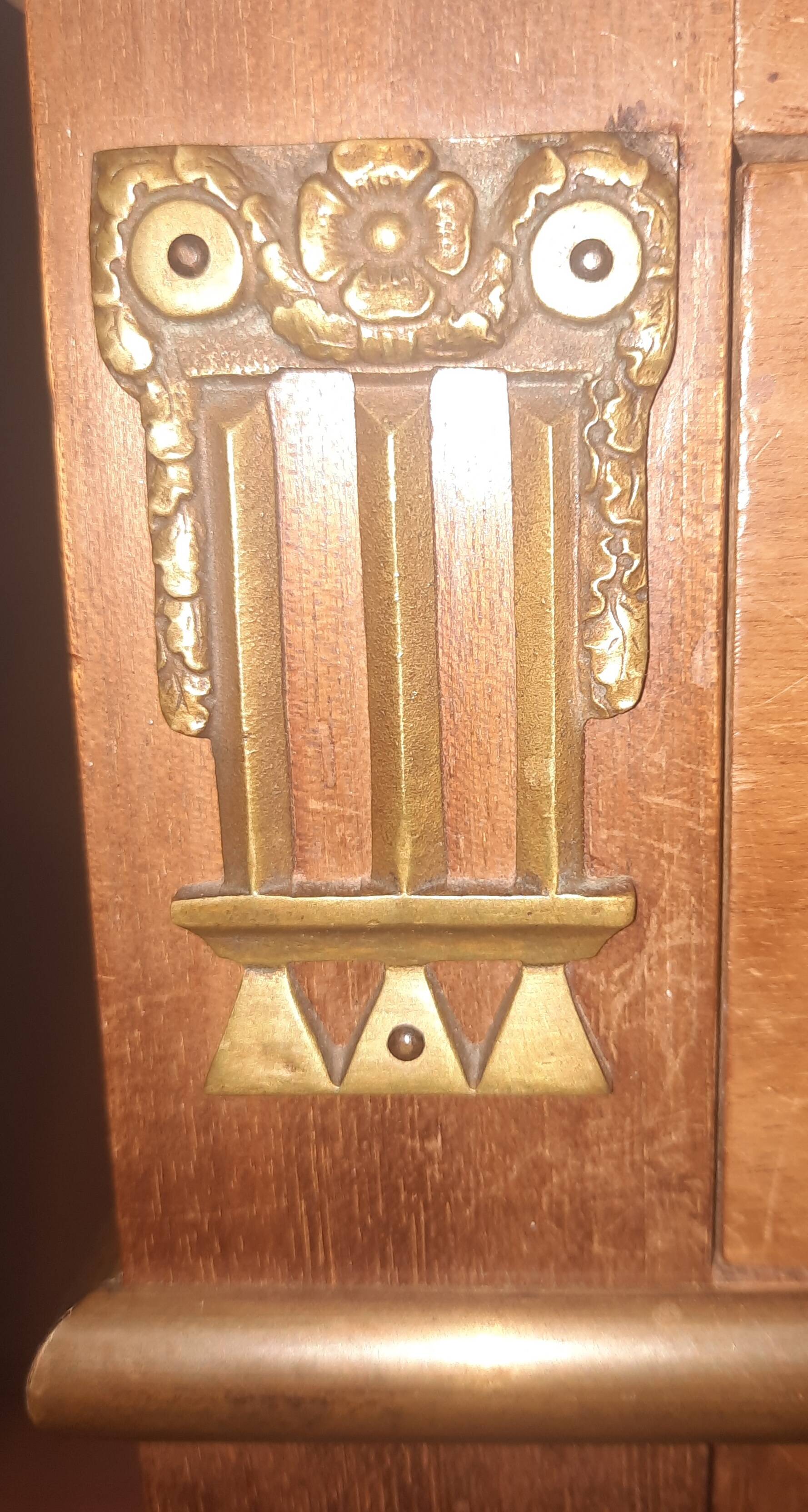 Louis XVI style chest of drawers with 2 drawers