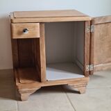 Bedside 30s renovated