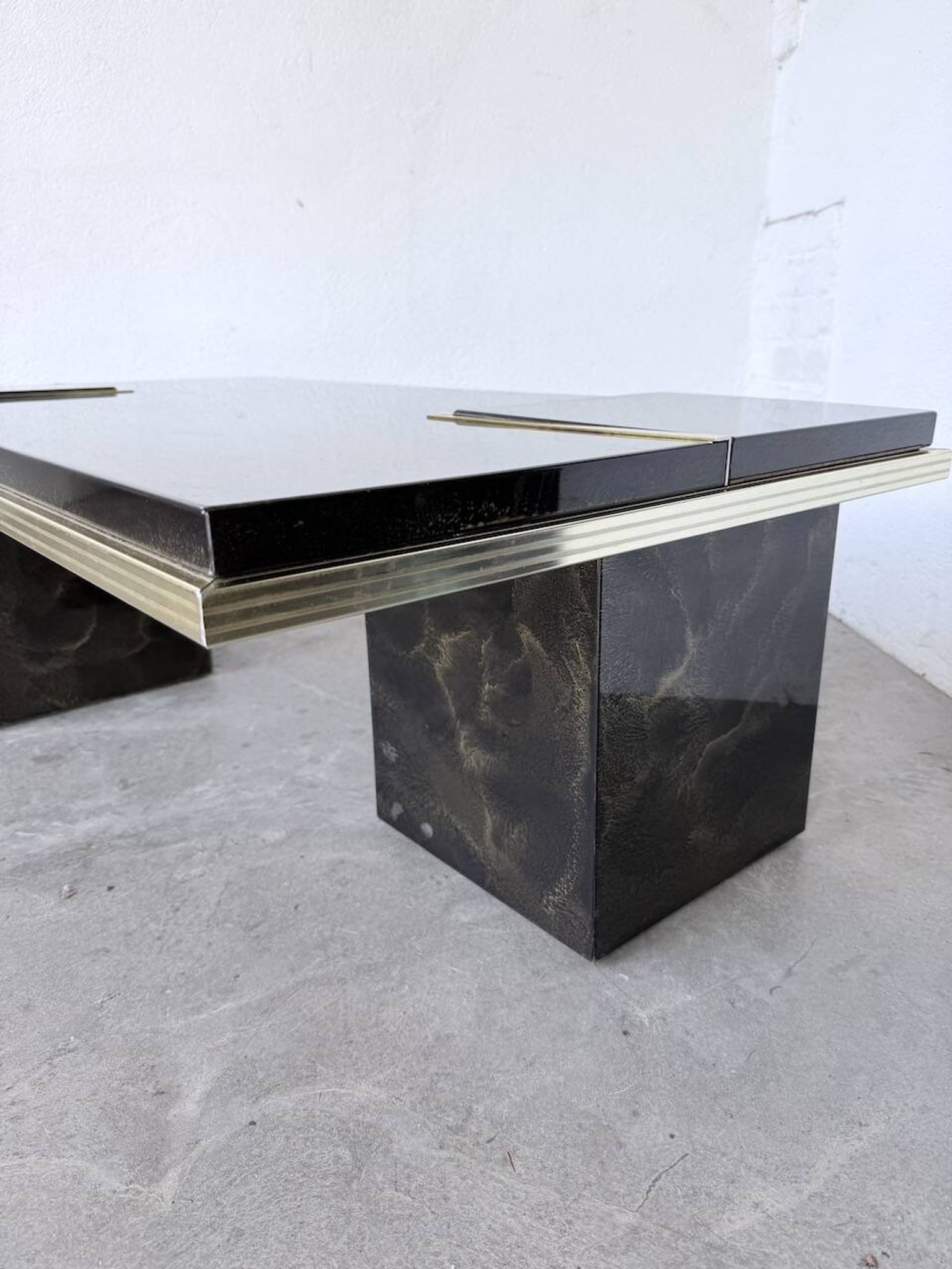 "Rizzo" lacquered and brass coffee-bar table from the 1970s.