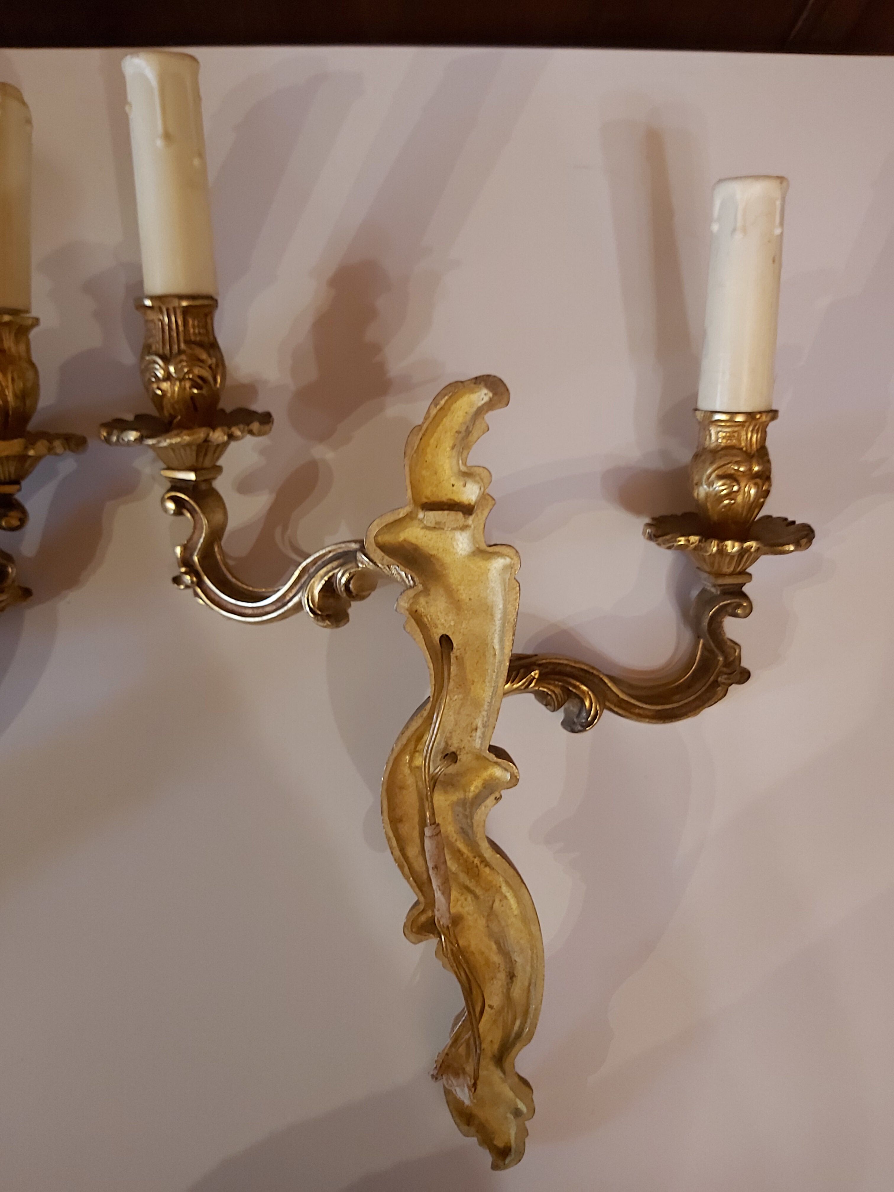 Pair of bronze Wall light