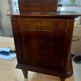 Table de chevet avec marbre