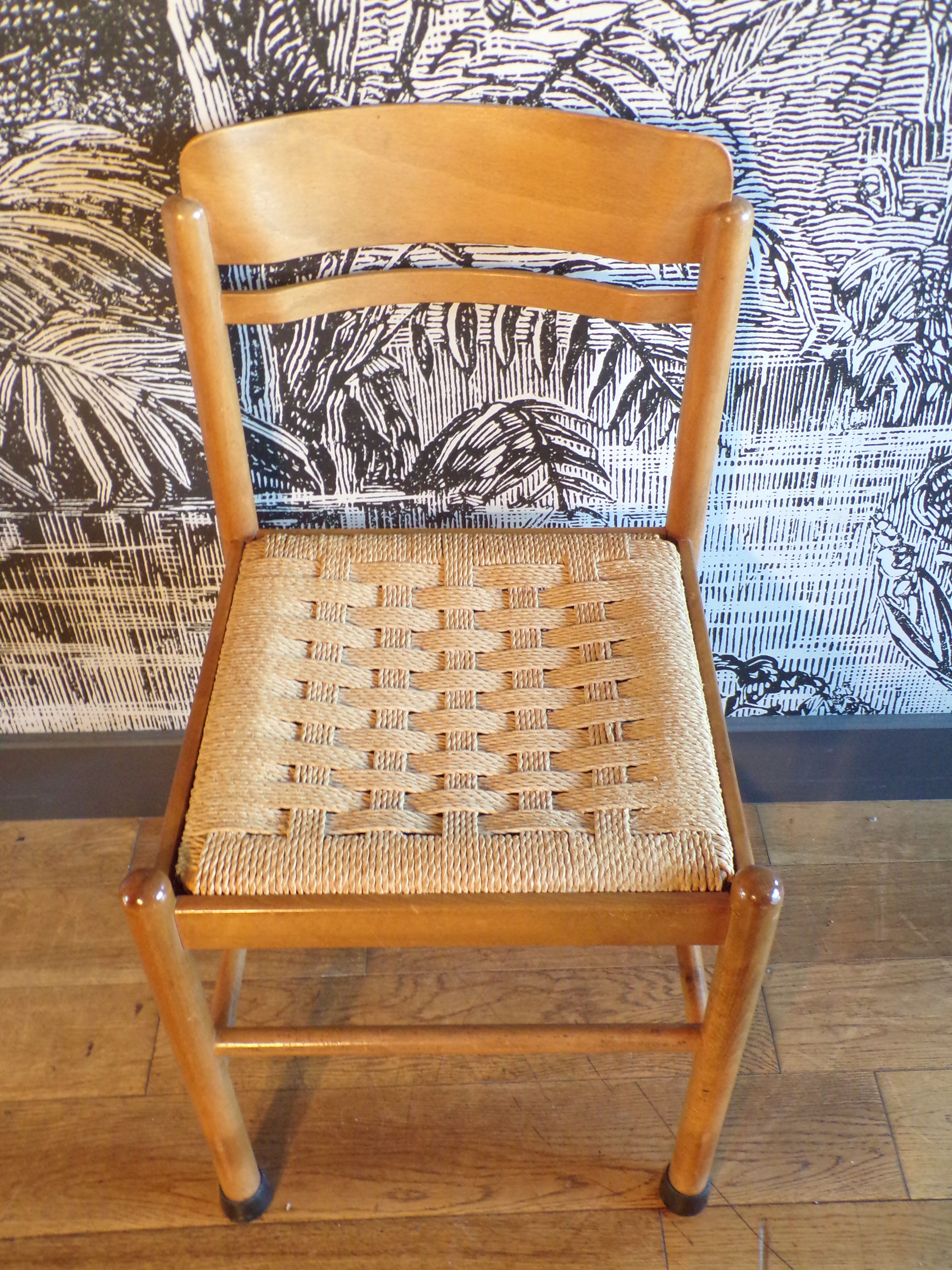 Vintage chair sitting rope