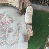 Basket bed and its two armchairs