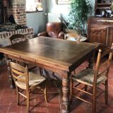 Table alsacienne en chêne