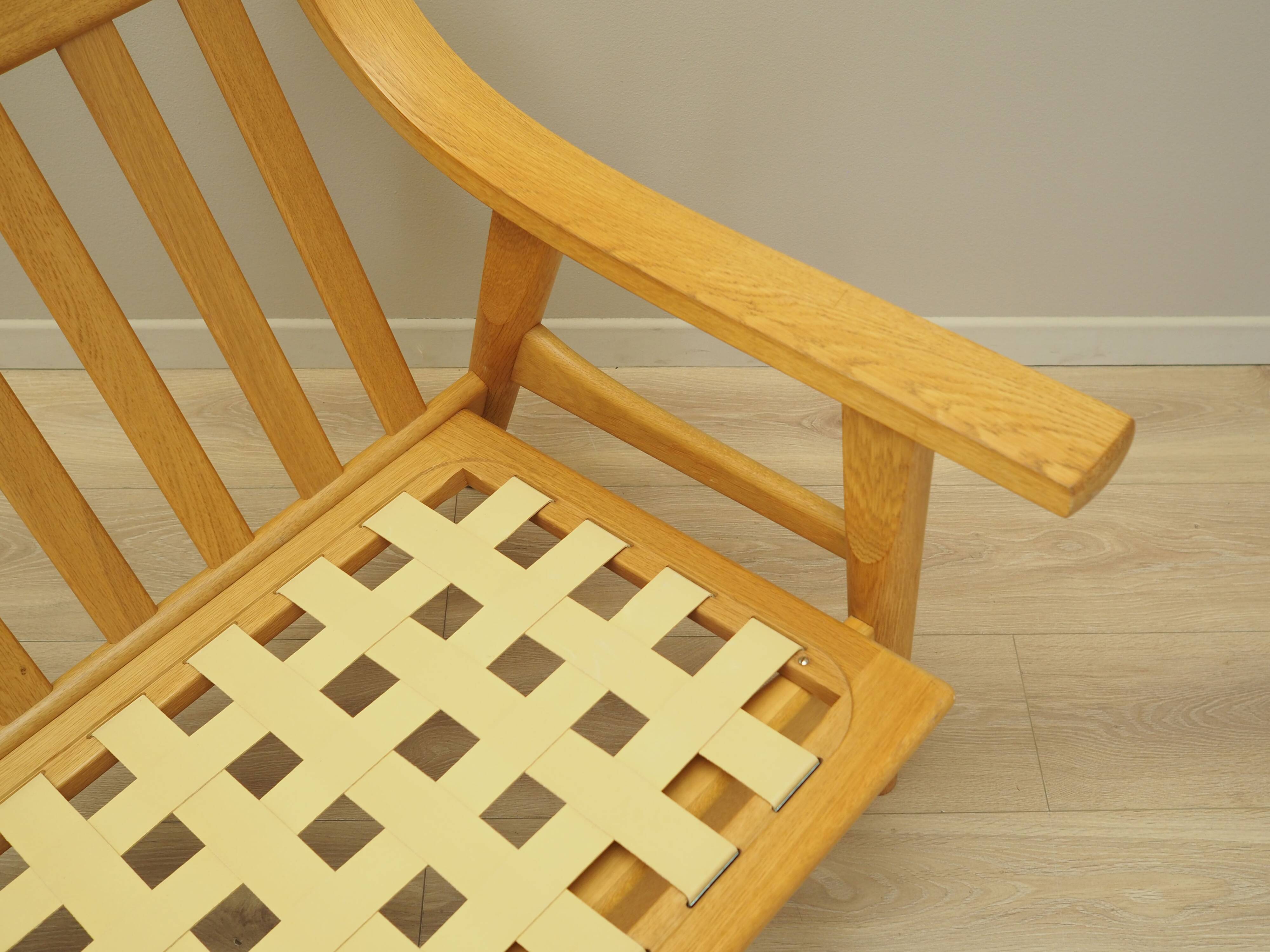 Canapé en chêne, design danois, années 1960, designer : Hans J. Wegner, fabricant : Getama