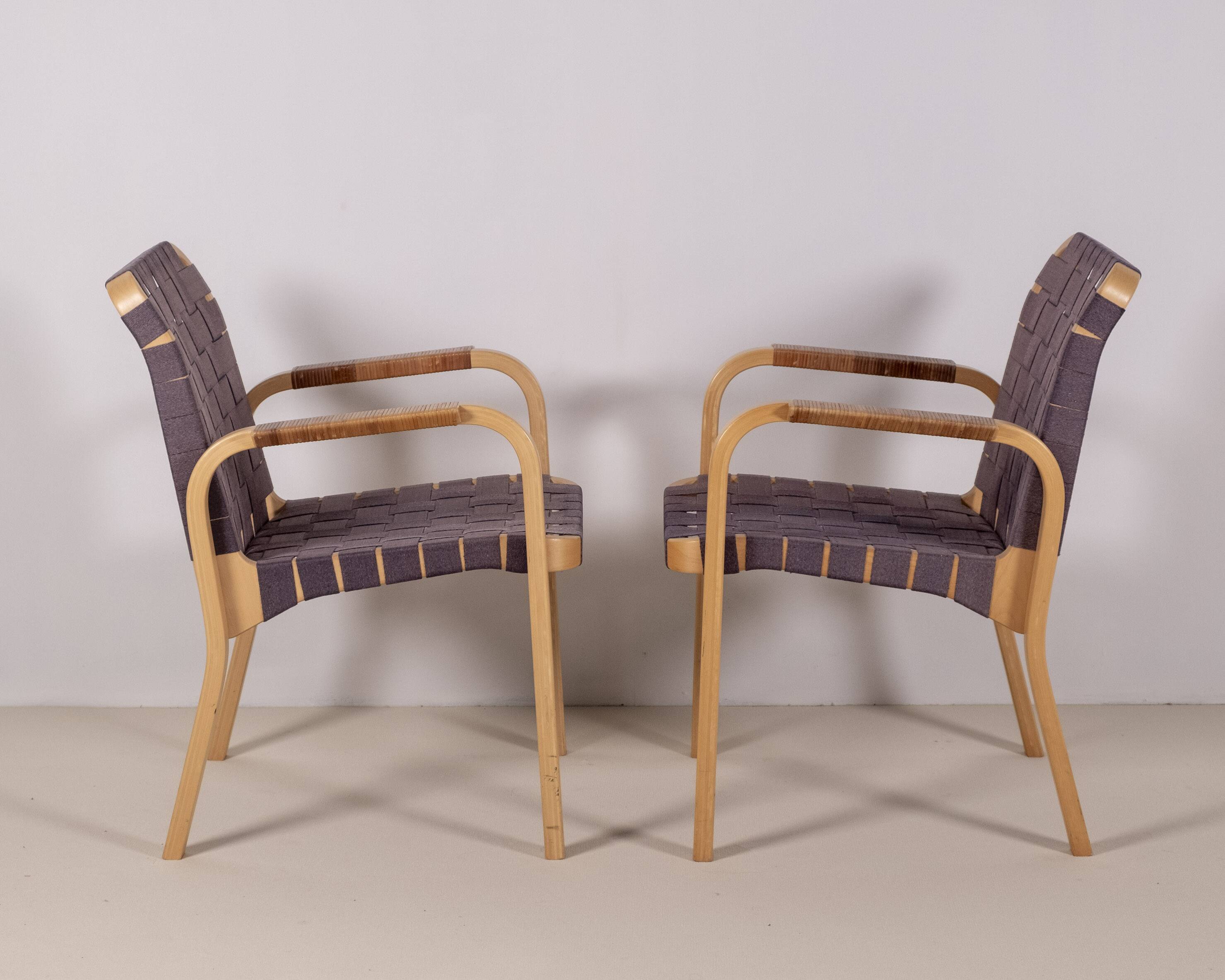 2 fauteuils Alvar Aalto modèle 45, années 1970, Artek Finlande