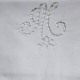 Cotton sheet embroidered Richelieu monogrammed "M"