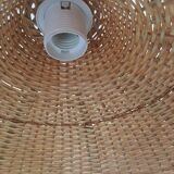 Hanging in wicker and rattan in the shape of a flower