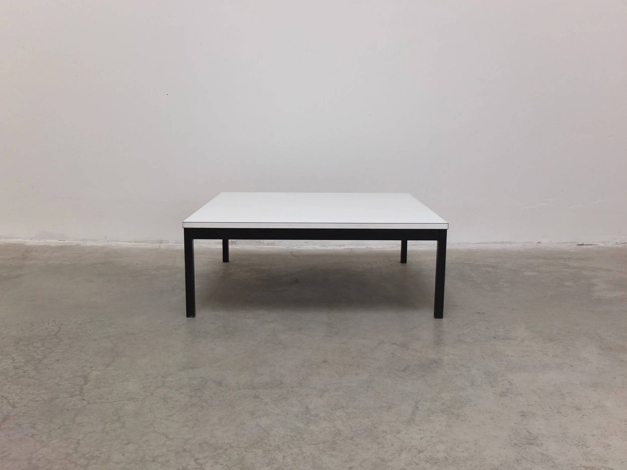 Table basse ou table d'appoint par Martin Visser pour 't Spectrum, 1961