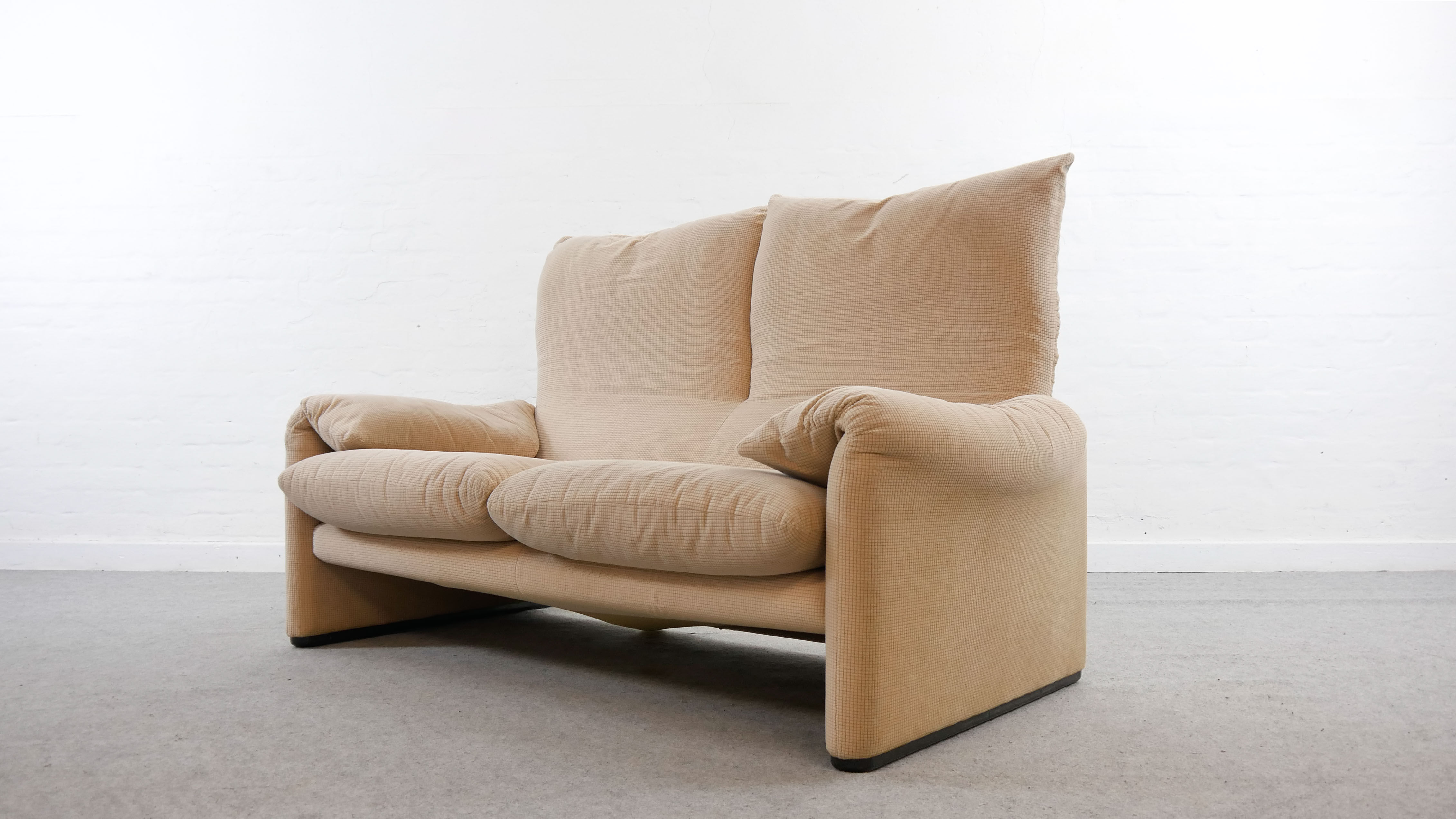 Set of Maralunga 2-seater & armchair by Vico Magistretti for Cassina, Italy