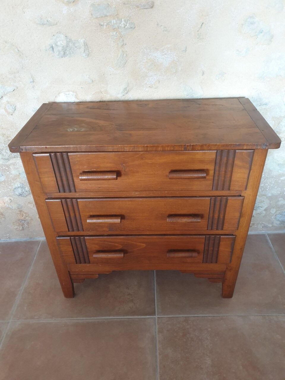 Vintage chest of drawers