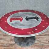 Industrial table made with an XXL road sign