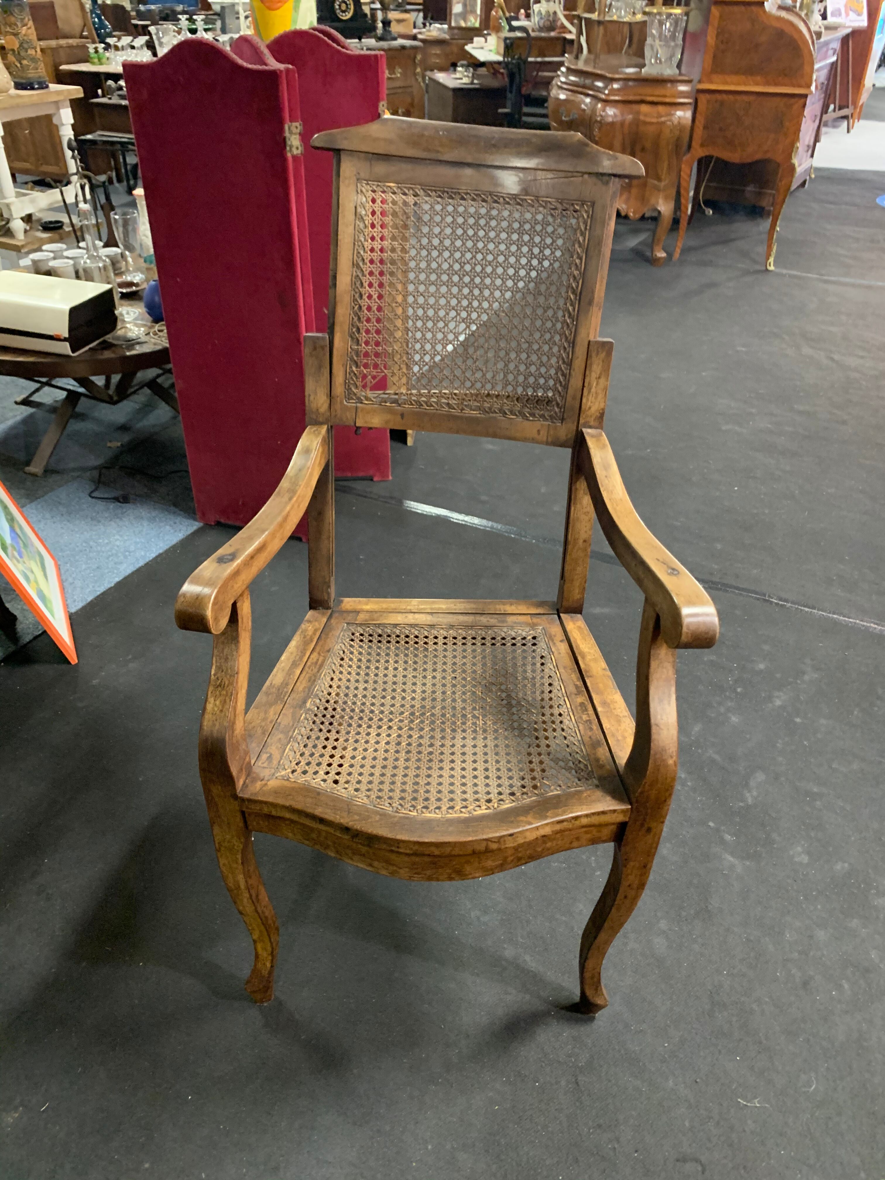 Hairdresser's chair