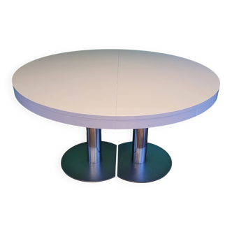 Ligne Roset table in glossy white lacquer, chrome legs, 2 extensions.