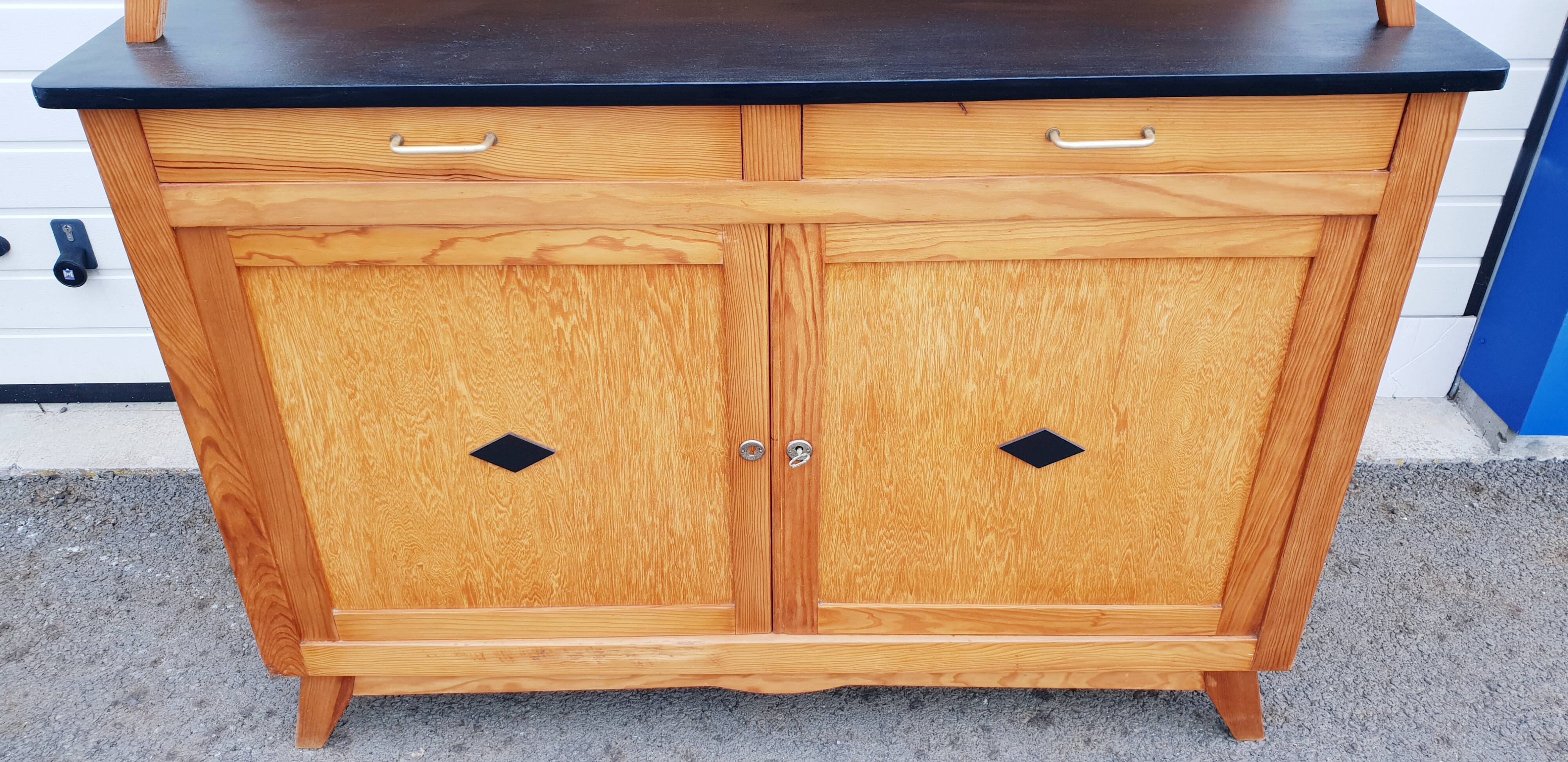 Vintage buffet