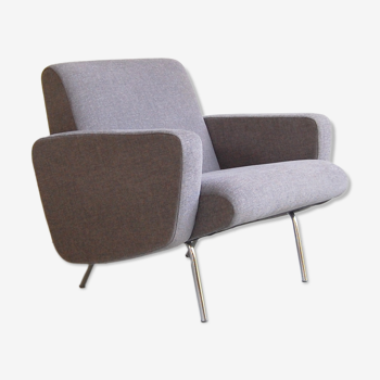 Fauteuil Breda par Pierre Guariche por Meurop