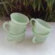 Lot de tasses en opaline verte