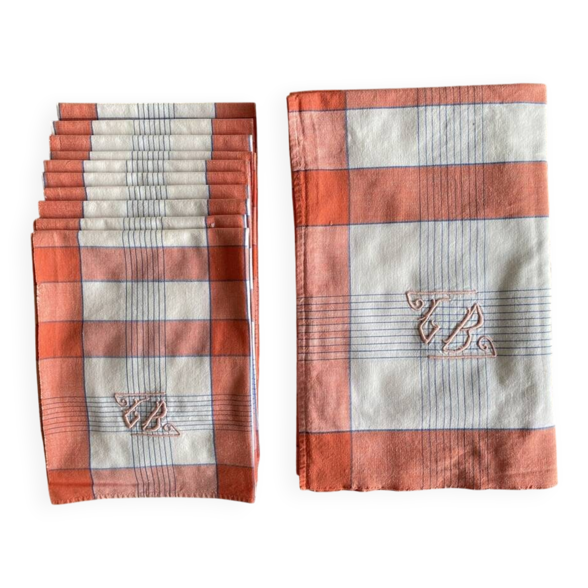 Tablecloth and 8 monogrammed Scottish napkins GB - 150x140 - cotton