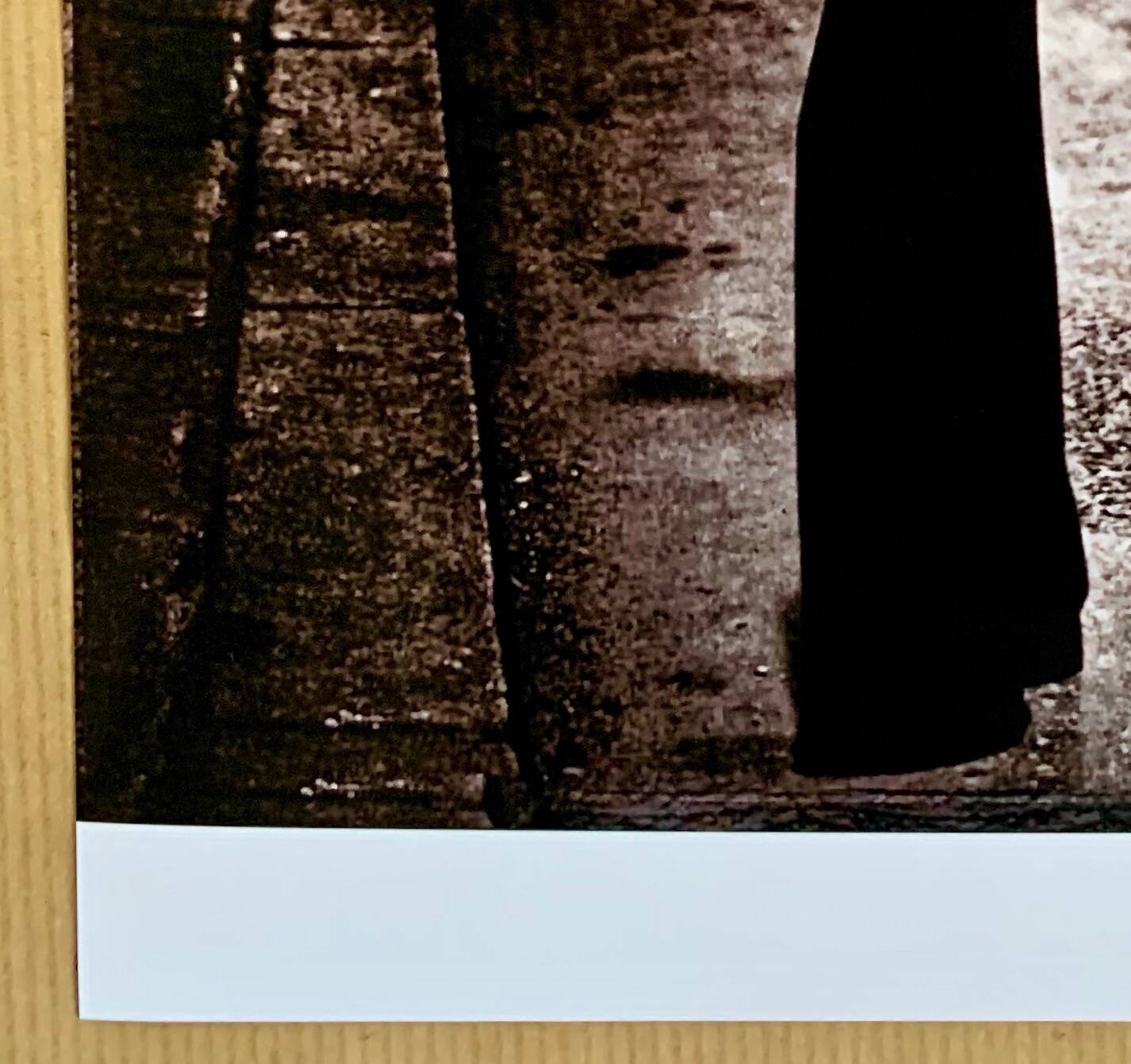 “Elegance, mystery and audacity: the timeless icon of fashion.”