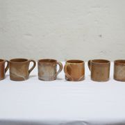Série de 8 tasses et sous tasses vintage en grès